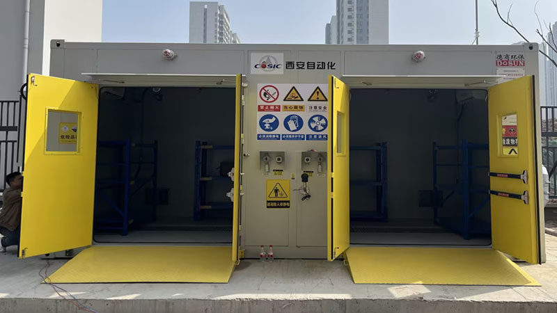 危废、危化一体式储存专柜（步入式）