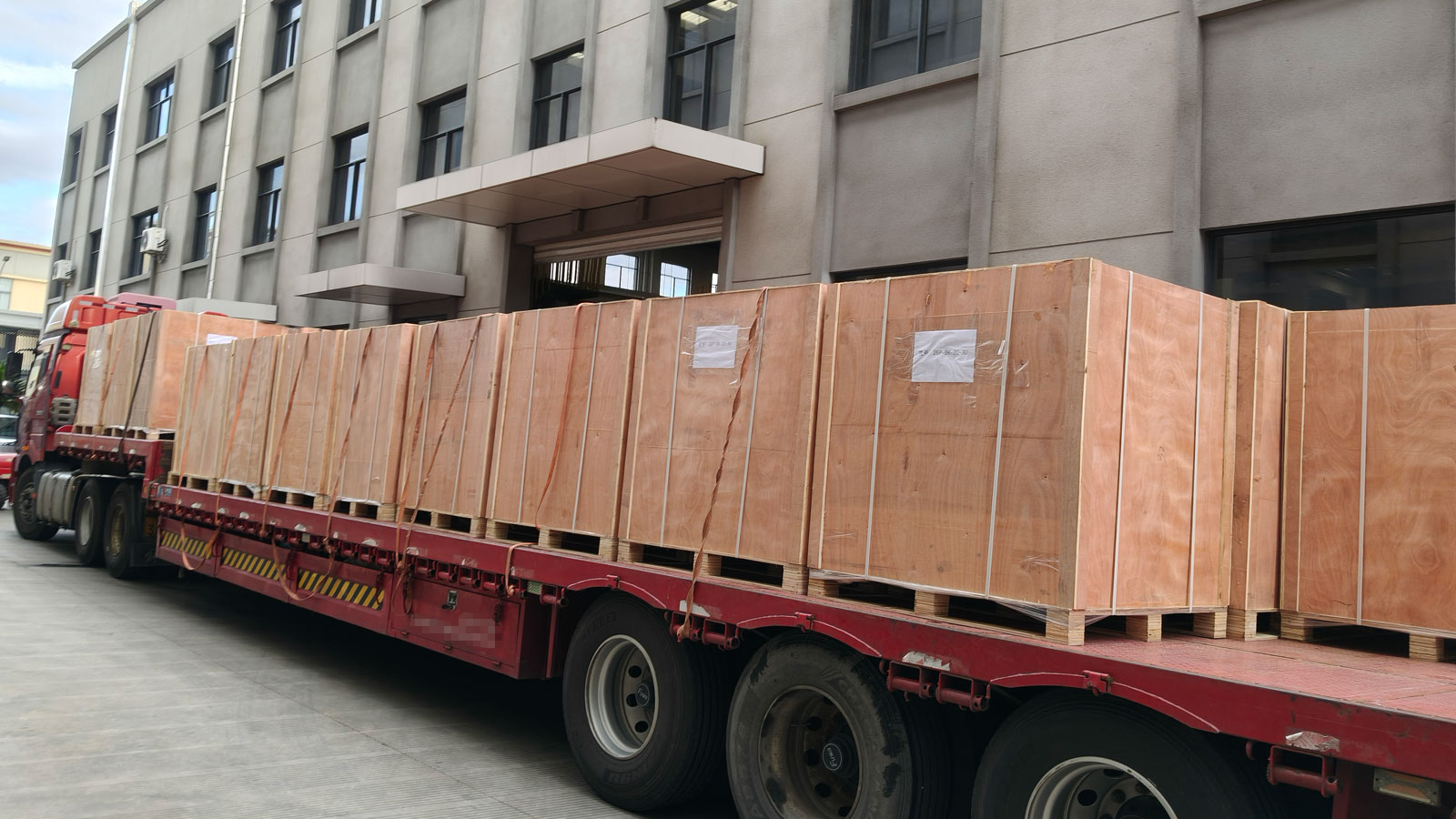30台非标危废容器出口哈萨克斯坦，德商环保凭什么赢得信任？